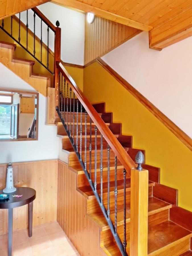 Apartamentos La Capitana Luarca Exteriör bild
