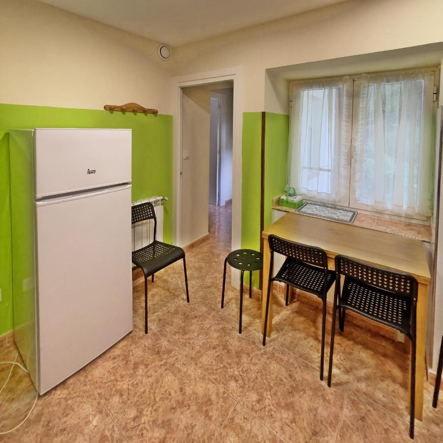 Apartamentos La Capitana Luarca Exteriör bild