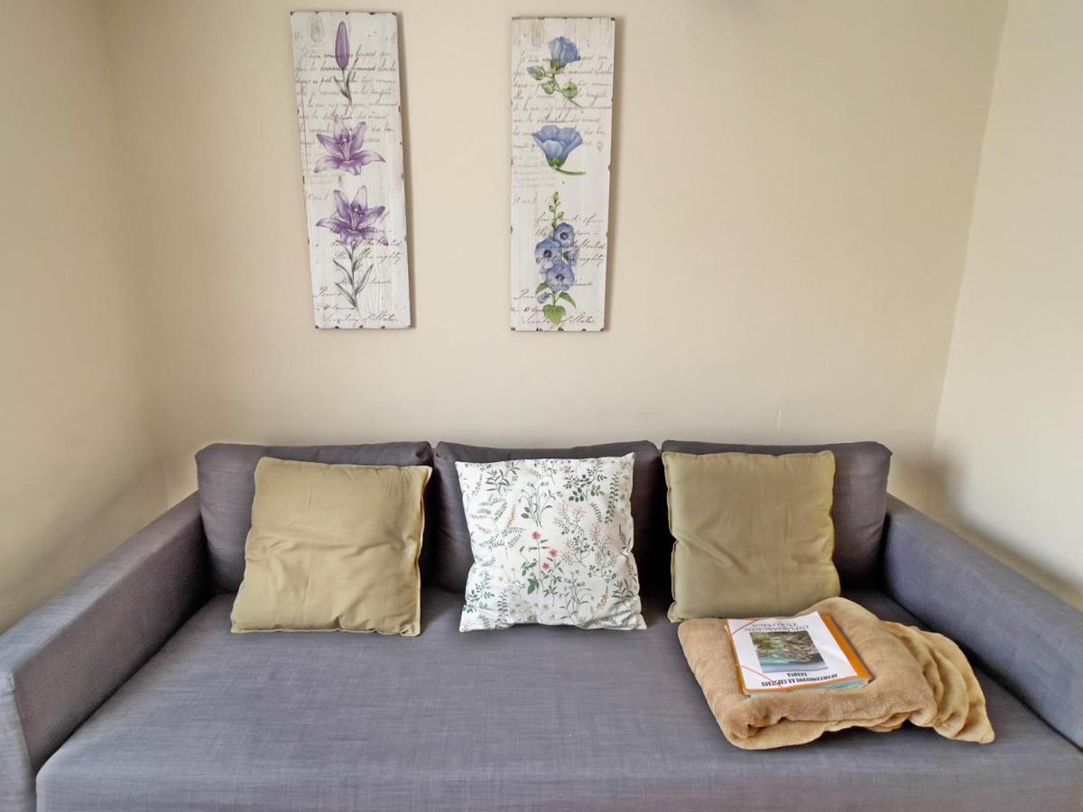 Apartamentos La Capitana Luarca Exteriör bild